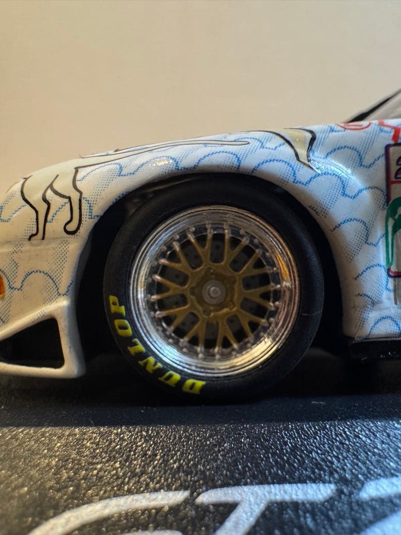 【MINICHAMPS】貴重 限定993台Porsche 911 GT2 EVO