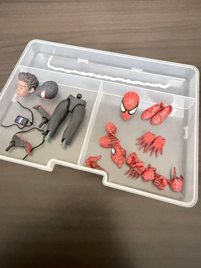 K*o様 千値練 スパイダーバース マイルス MAFEX スパイダーマン コミッ