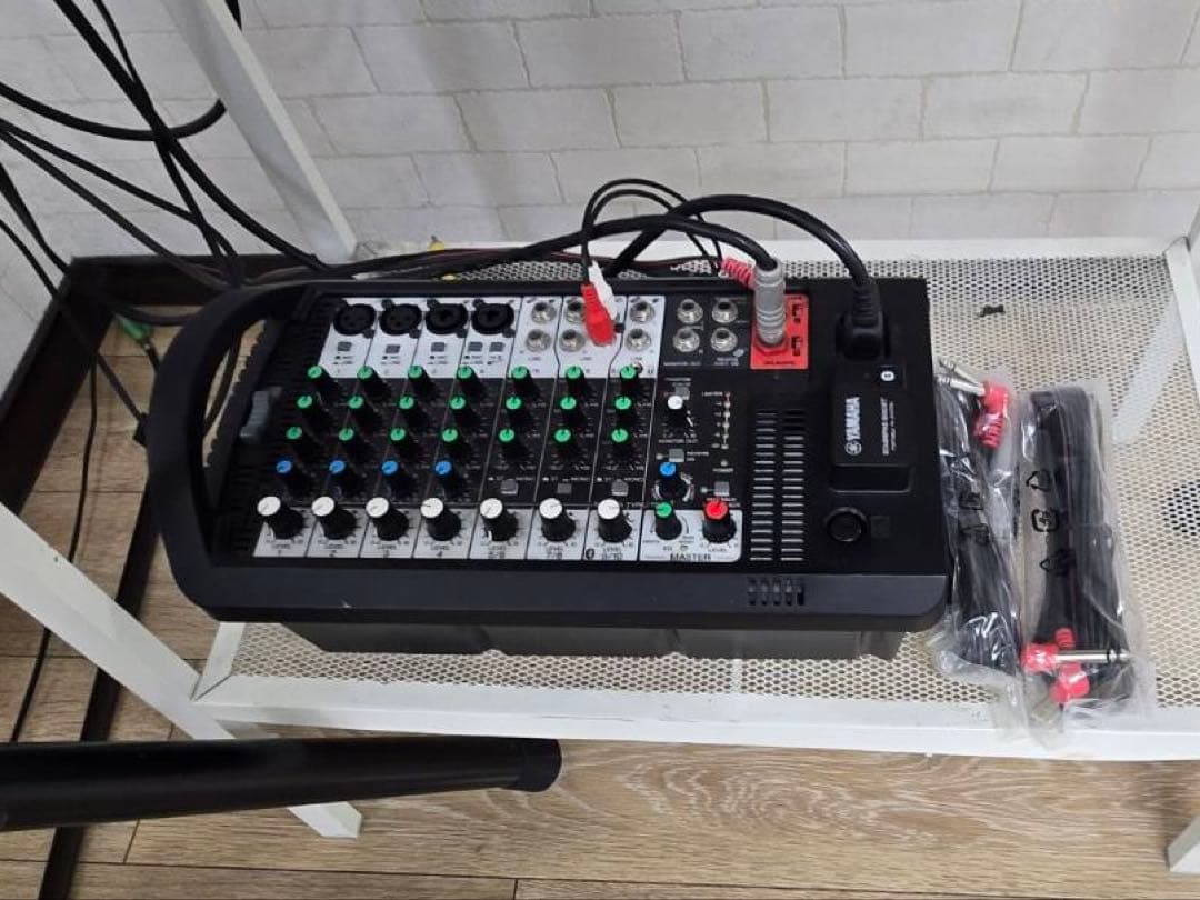 2/8まで①と②セット②YAMAHA STAGEPAS 600BT PAシステム