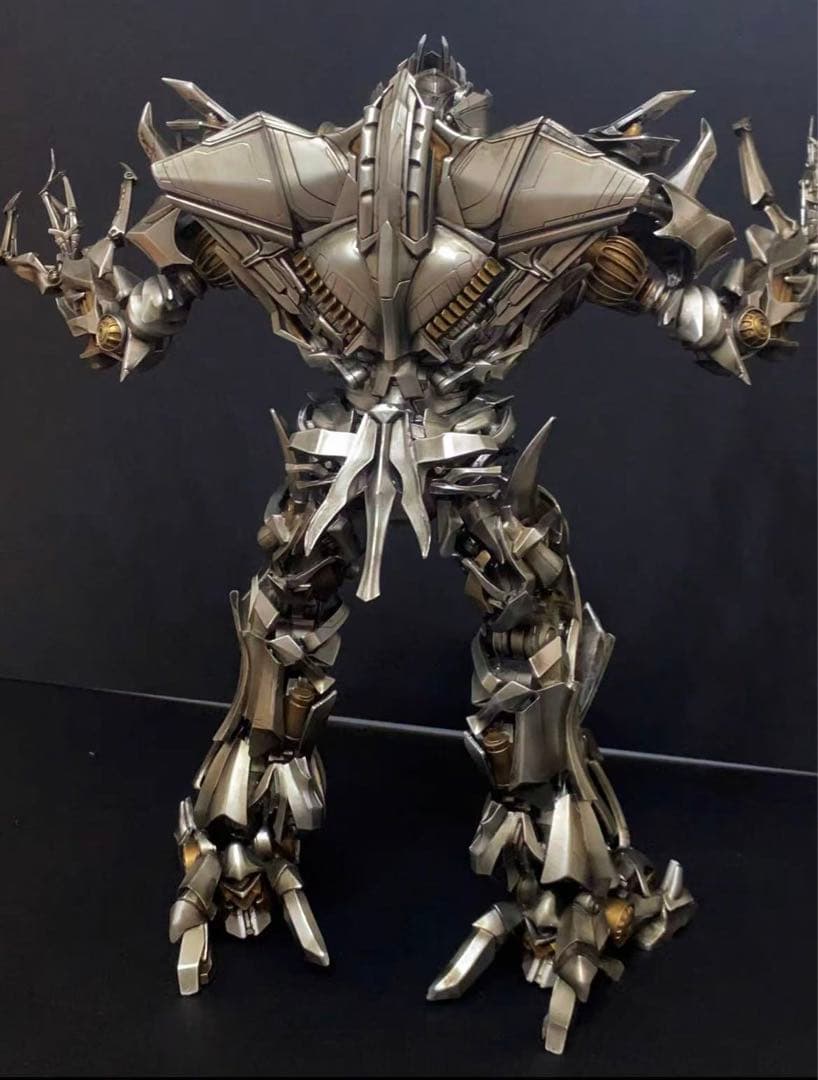 【世界トップ】DMK トランスフォーマー　メガトロン　GARAGE KIT