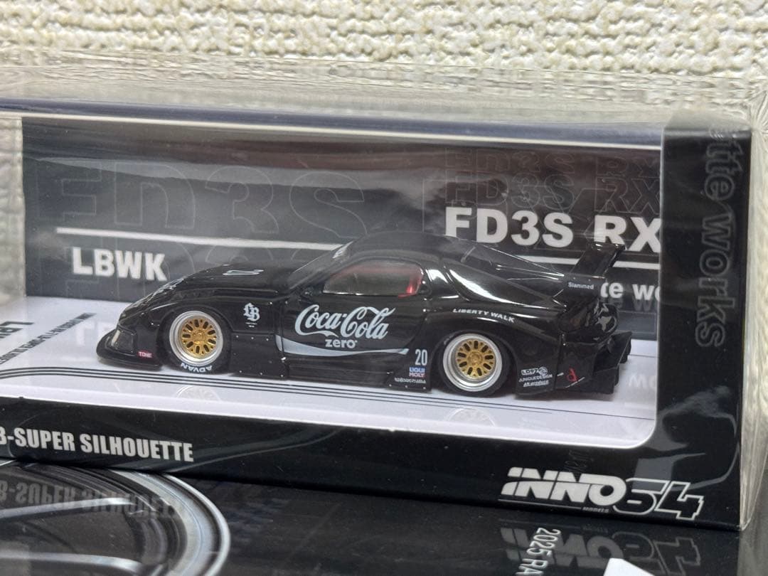 Inno64 1/64 LBWK RX7 FD3Sミニカー 2台セット
