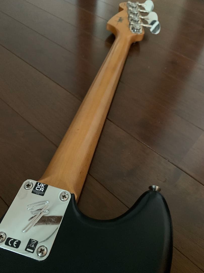 ベース FENDER JMJ Road Worn Mustang Bass