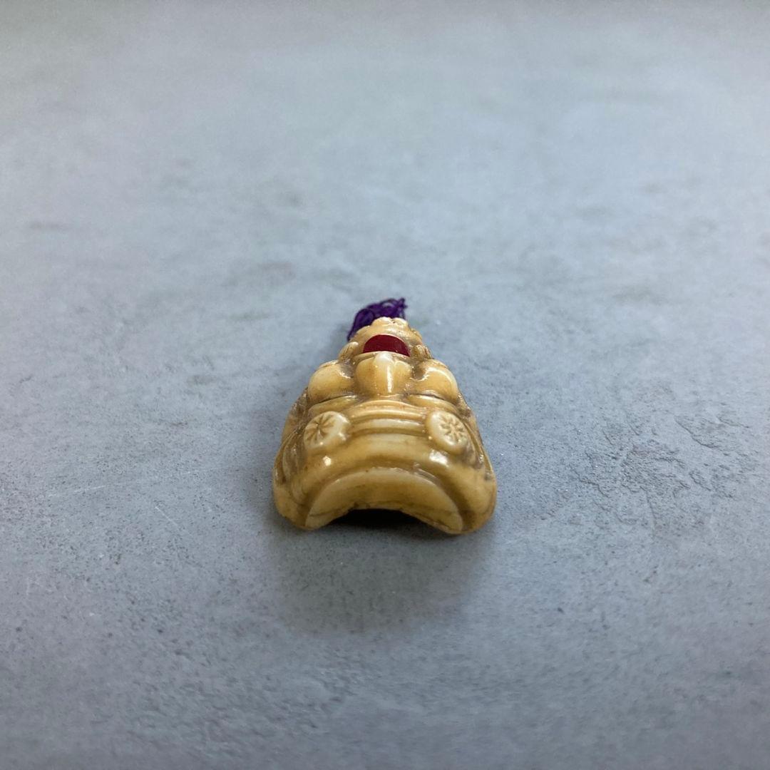 天然素材細工根付能面翁彫刻 和装小物 帯留め 着物希少品 時代物