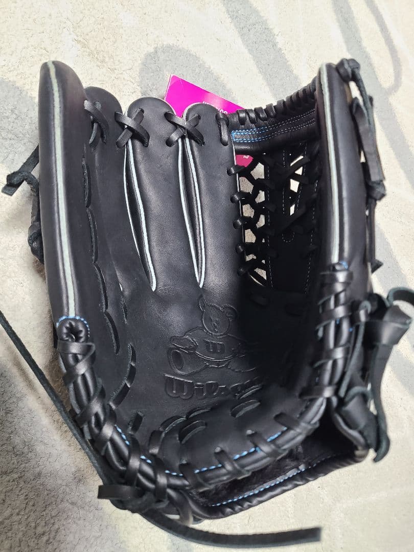 ウィルソン　ソフトボールグラブ 　左投げ　SB BEAR UTILITY 55