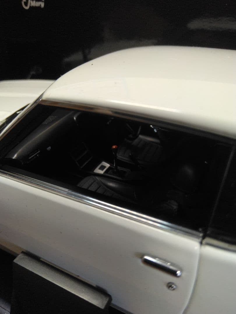 京商 1:18 NISSAN SKYLINE GT-R KPGC-110