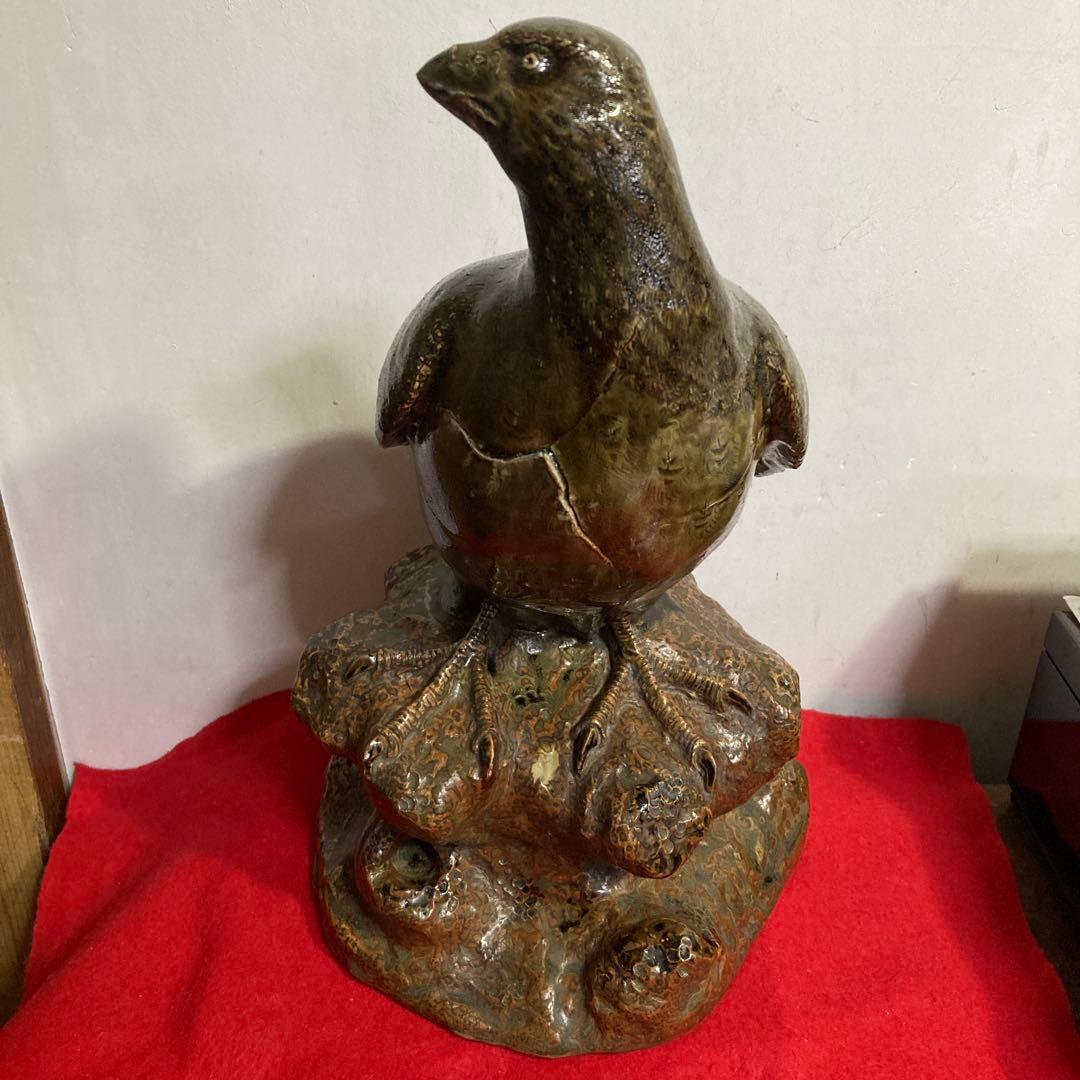 遠州七窯　福岡筑前高取焼　鷹置物　　　　　元祖高取焼　七十卯翁　◯高英一刻印あり