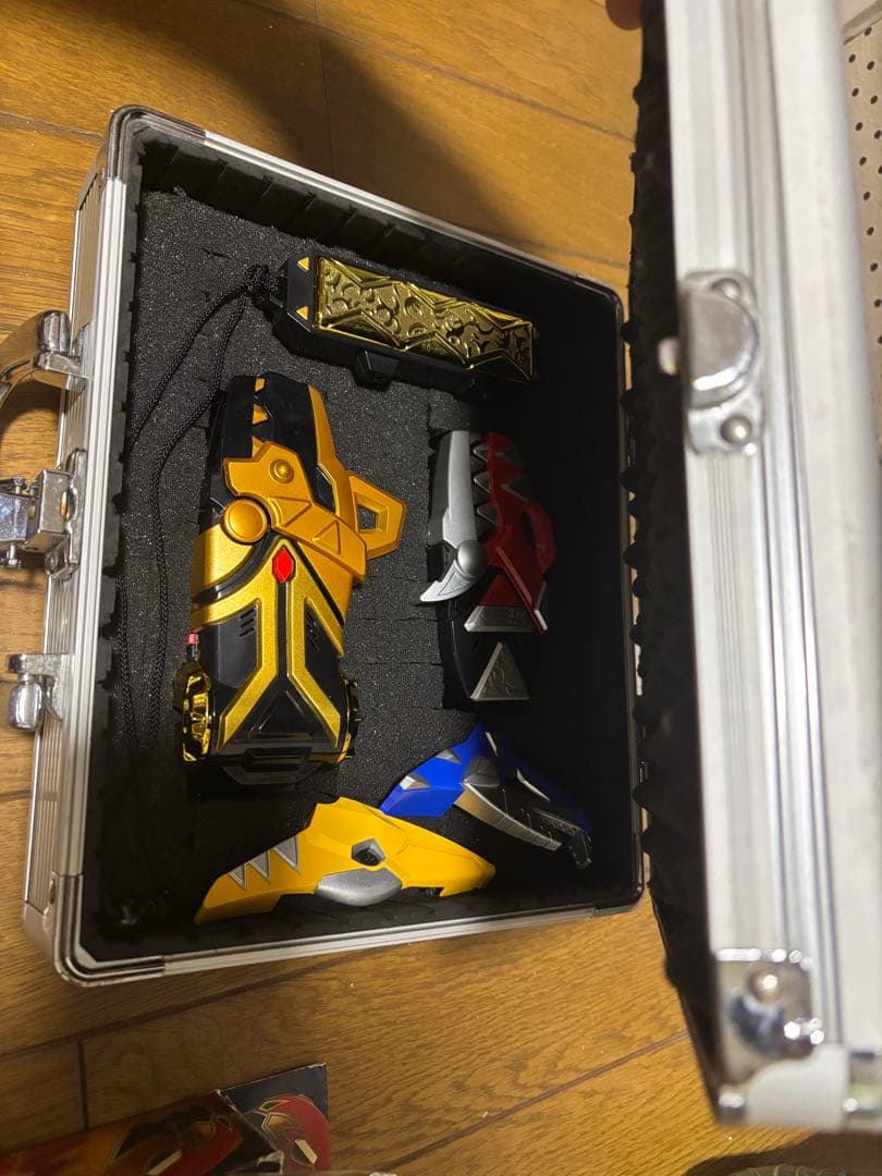アバレンジャー　ダイノブレス　ダイノマインダー　ダイノコマンダー