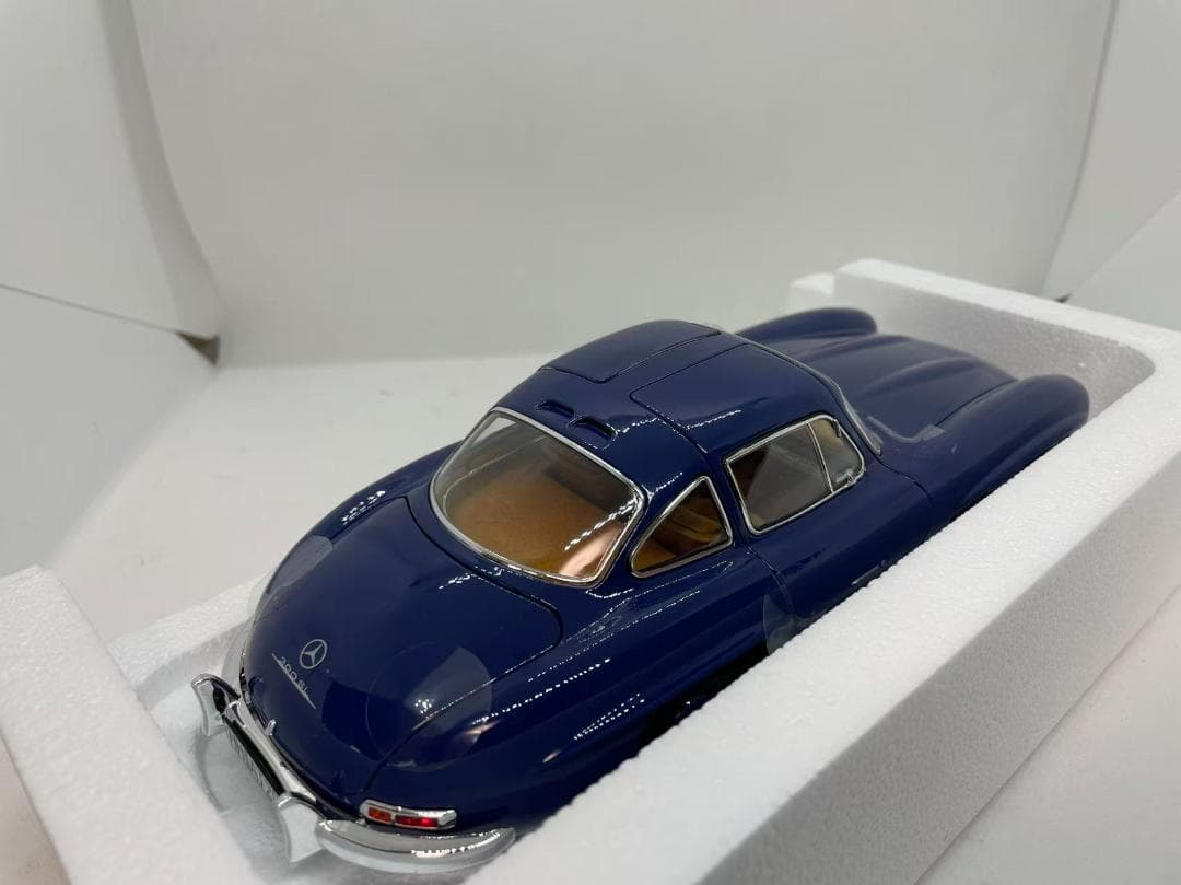 304-061 ノレブ 1/18 メルセデスベンツ 300 SL 1954