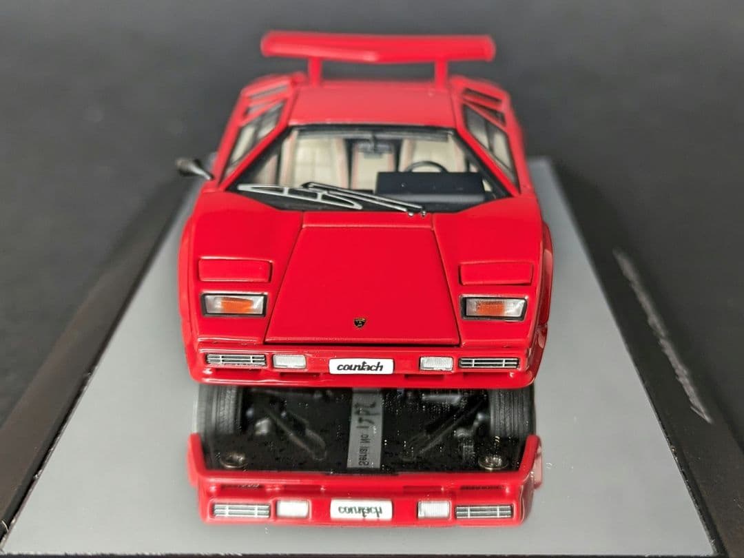 オートアート 1/43 ランボルギーニ カウンタック 5000S レッド