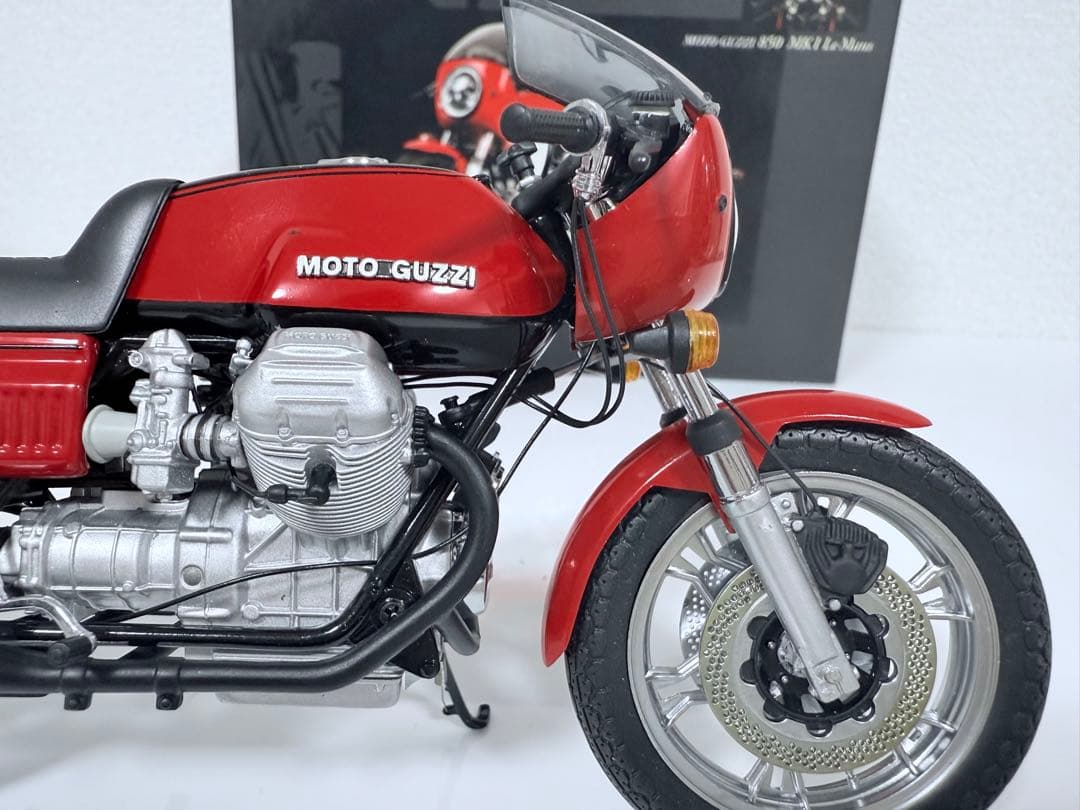 1/12 モトグッチ850MK1 ルマン　ミニチャンプス