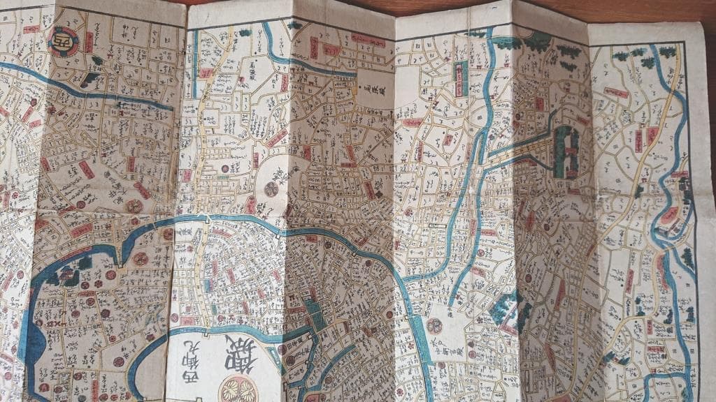 16　天保改正御江戸大絵図　弘化2年改正　高井蘭山　岡田屋嘉七　木版色摺