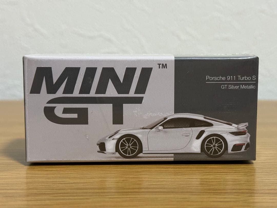 新品未開封 ポルシェ 911 MINI GT 1/64 カレラS 4S ターボS