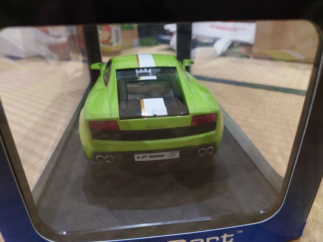 ランボルギーニ　ガヤルド　グリーン　1/18