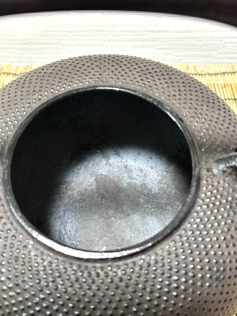 未使用、木箱、付属品付　南部三厳堂名人熊谷専太郎南部渓泉造　１５型手取型アラレ