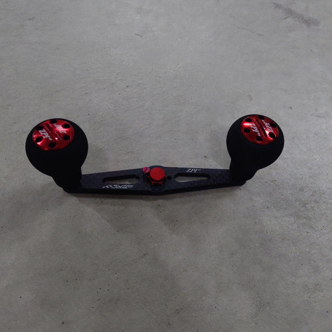 ZPI 　イナーシャ　ベイトリールカーボンハンドル 110ｍｍ　レッド/ブラック