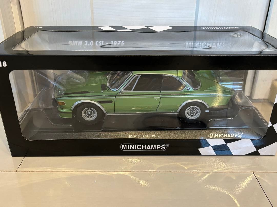  3.0CSl E9 lic grun ミニチャンプス 1/18