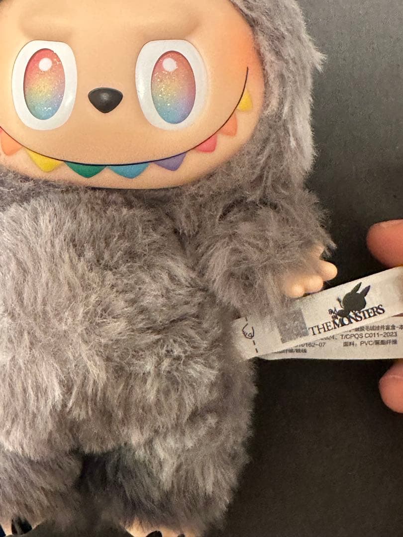 ラブブ シークレット Labubu Big into Energy即購入可能