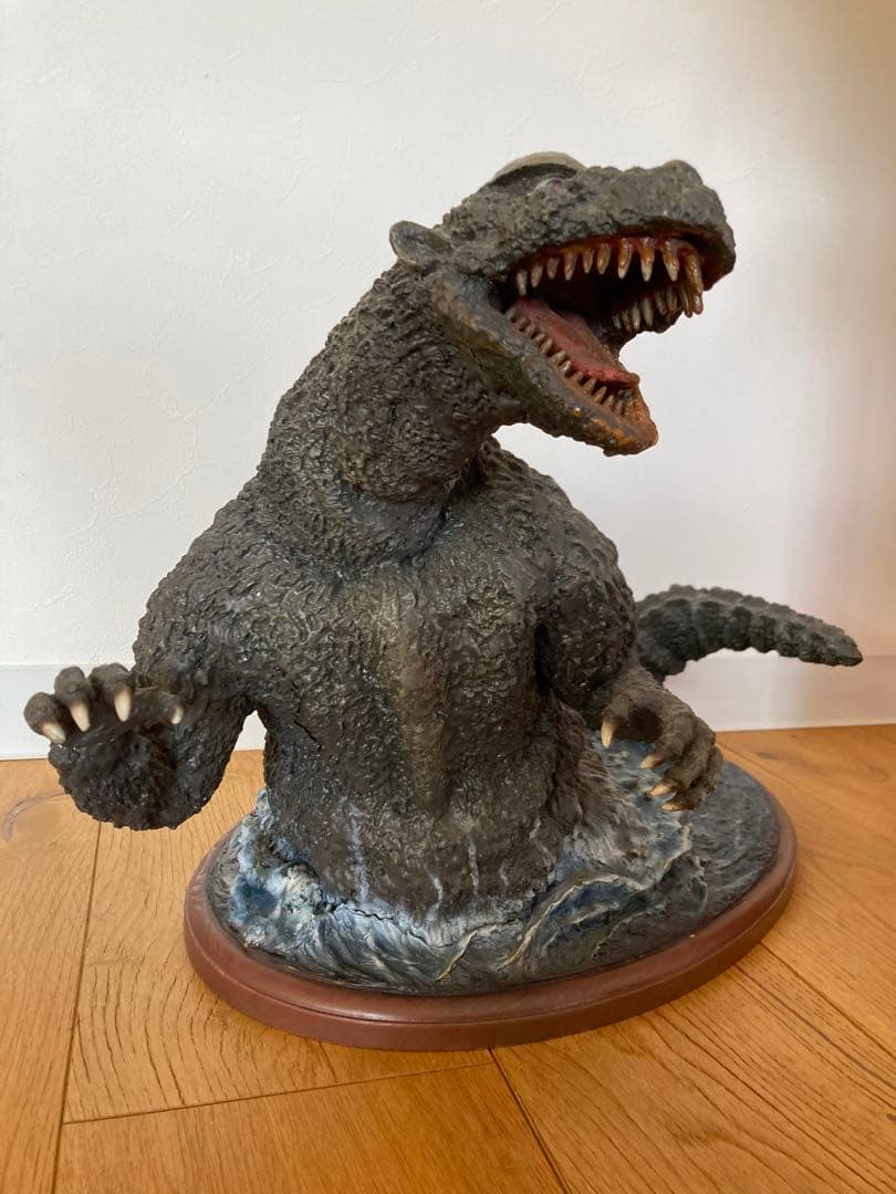 ゴジラ