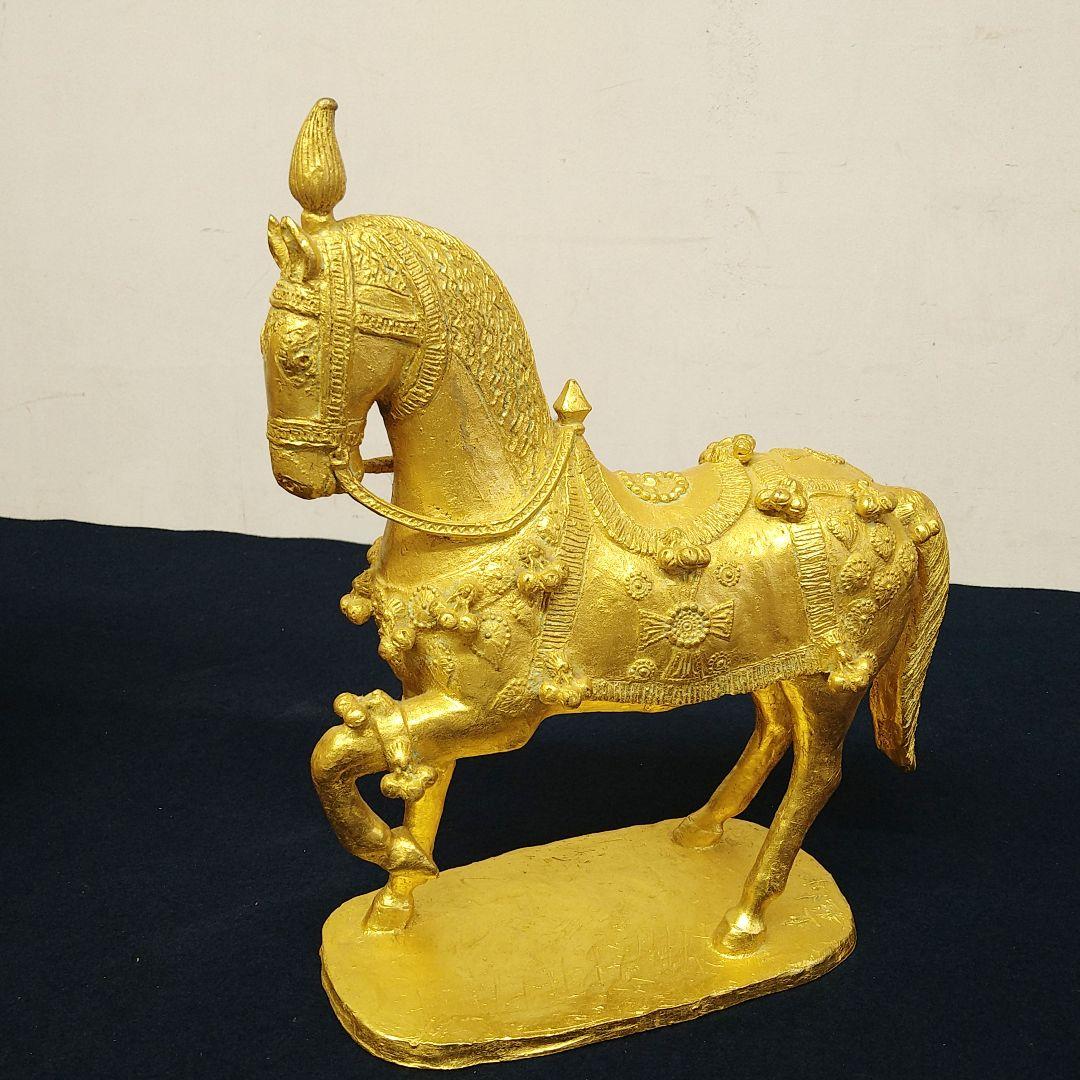 AE54 彫刻家 冨永直樹【富貴】鋳銅製 本金箔張り 馬 置物 共箱 略歴書付