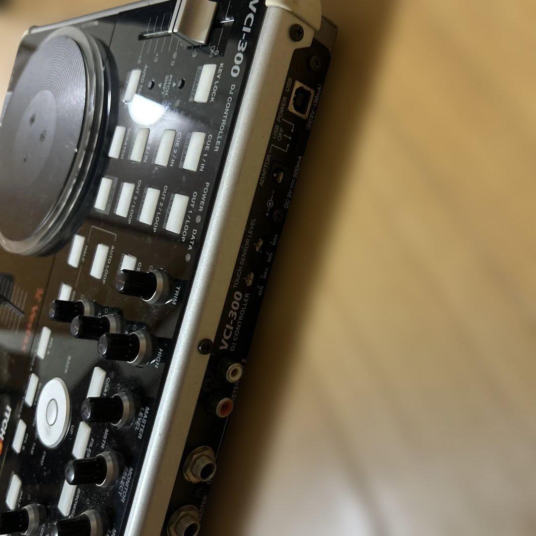 Vestax VCI-300 DJコントローラー