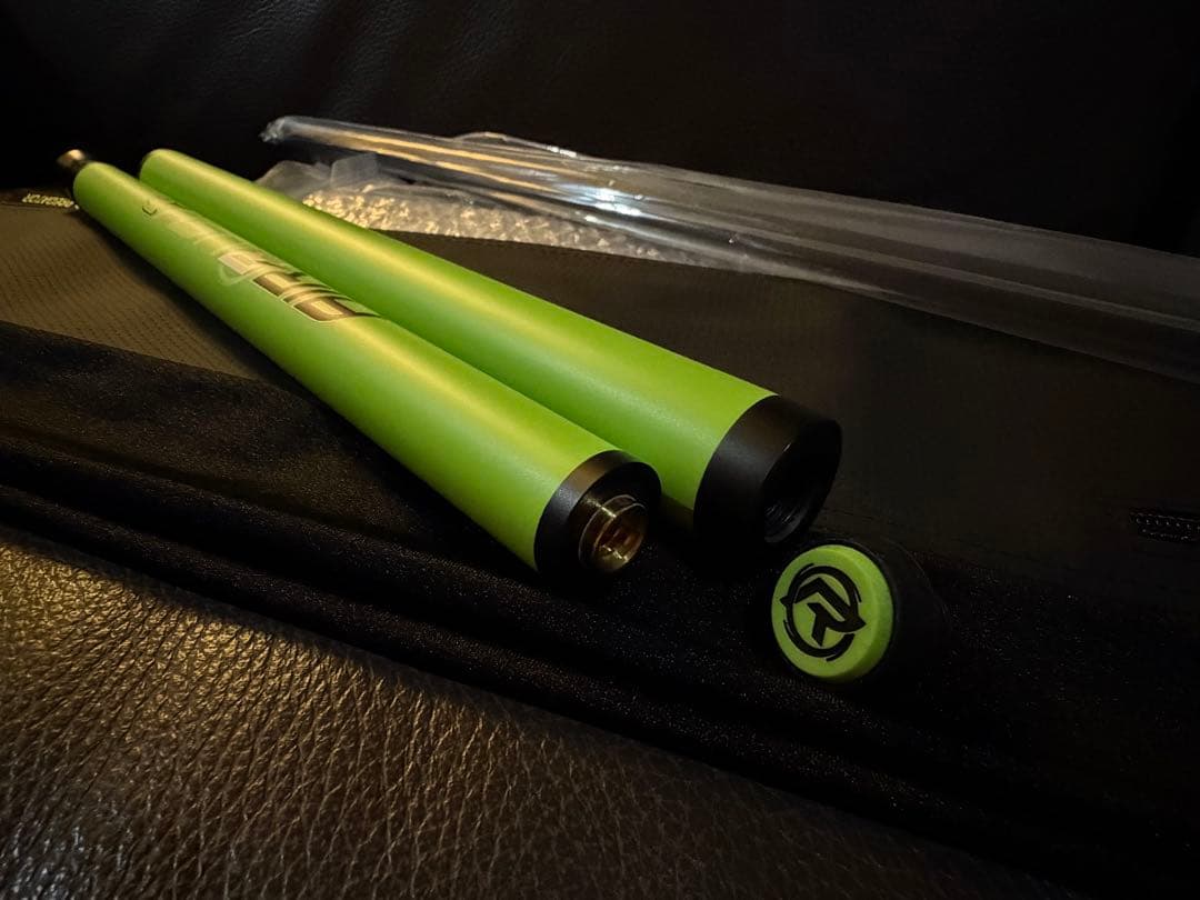 ビリヤード PREDATOR AIR RUSH NEON NW