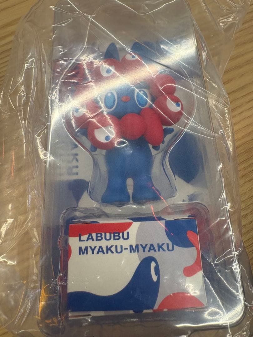 【本物】LABUBU 万博会場限定　ラブブ　ミャクミャク　 EXP02025