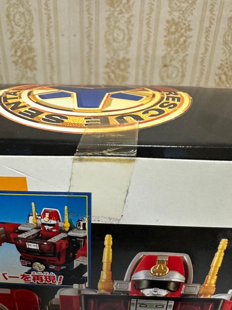 新品未開封　救急戦隊ゴーゴーファイブ DX超合金 緊急合体ビクトリーロボ