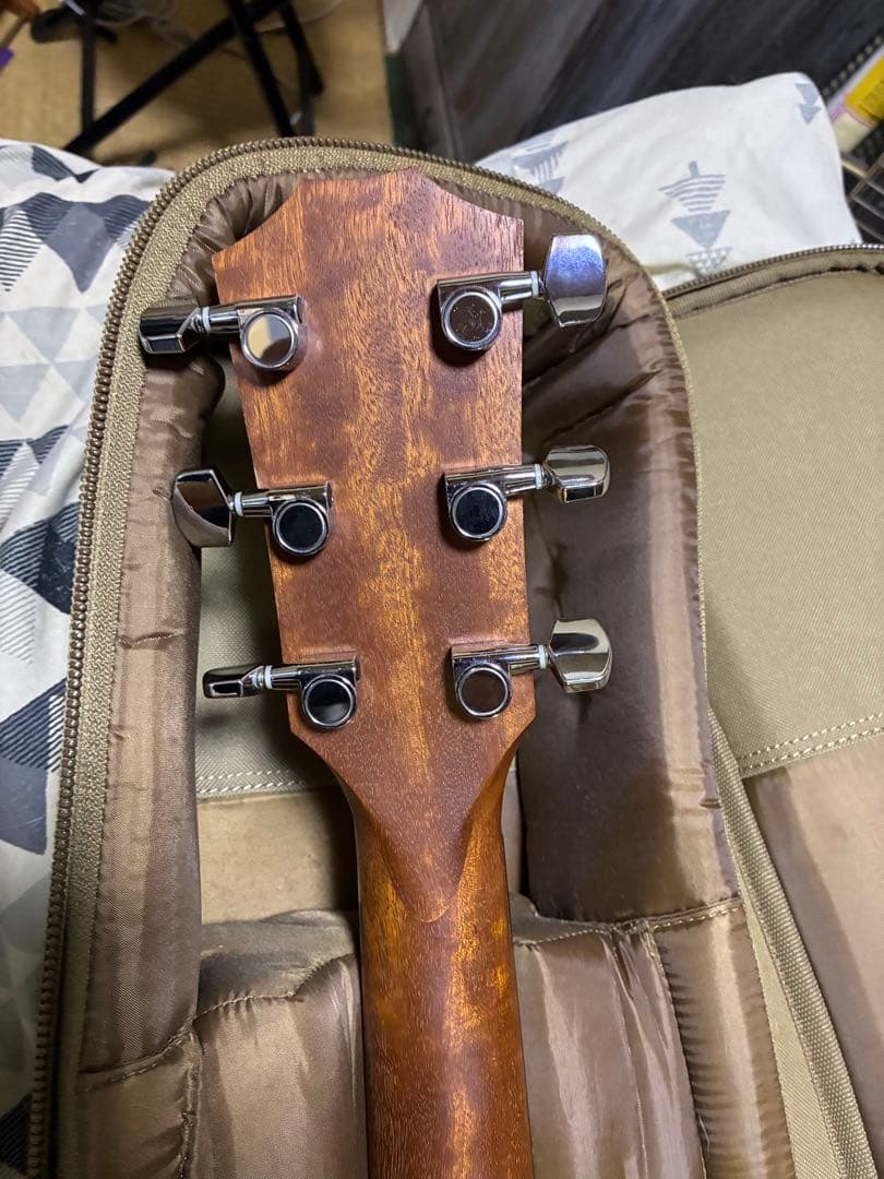 taylor 214ce 訳あり