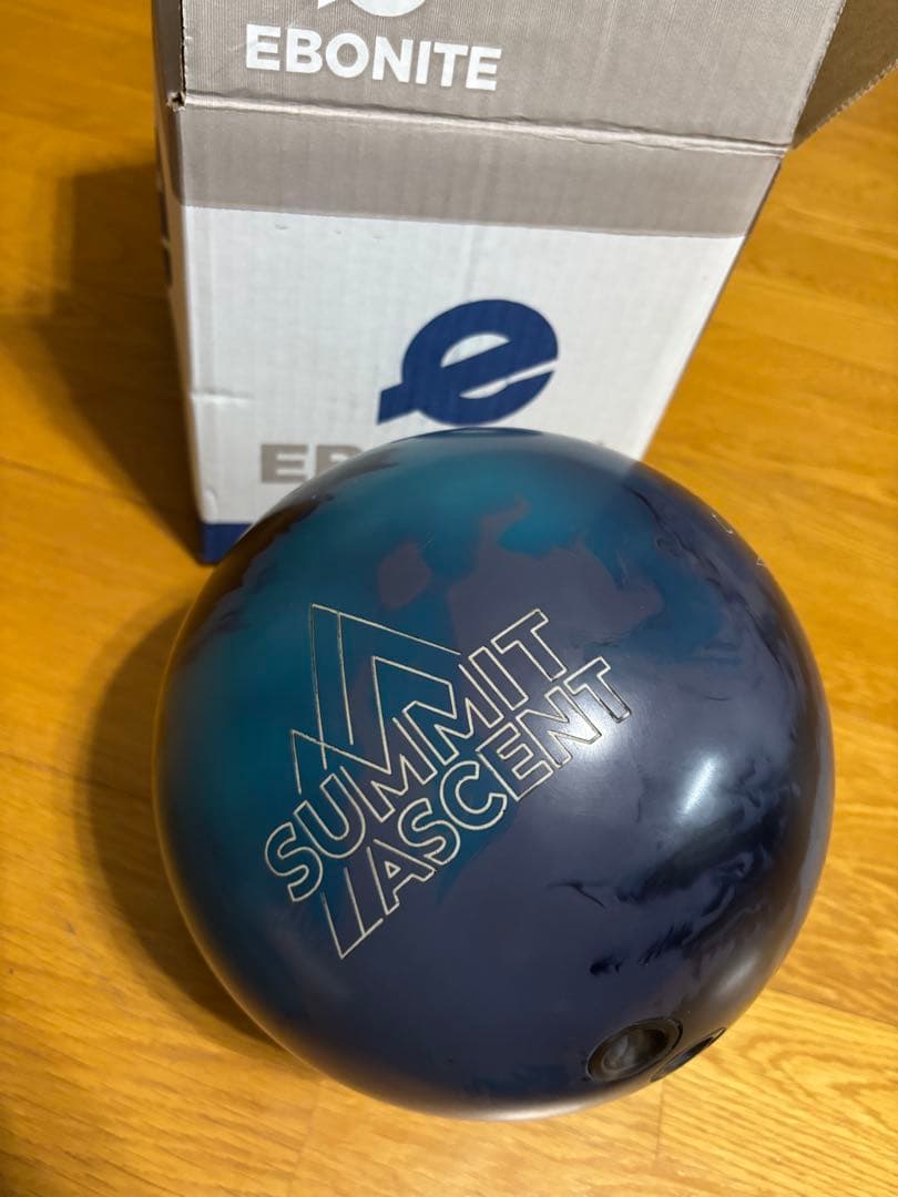 Y*K様 storm サミットアセント　ボウリングボール15ポンド