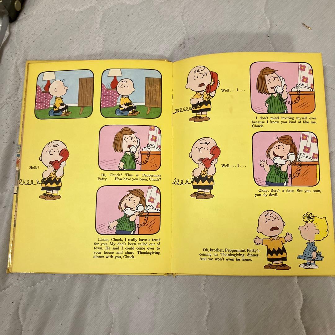 A Charlie Brown Thanksgiving/／洋書／／廃盤商品