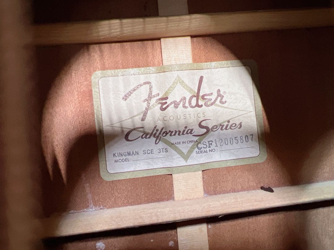 ギター Fender KINGMAN SCE 3TS California Series