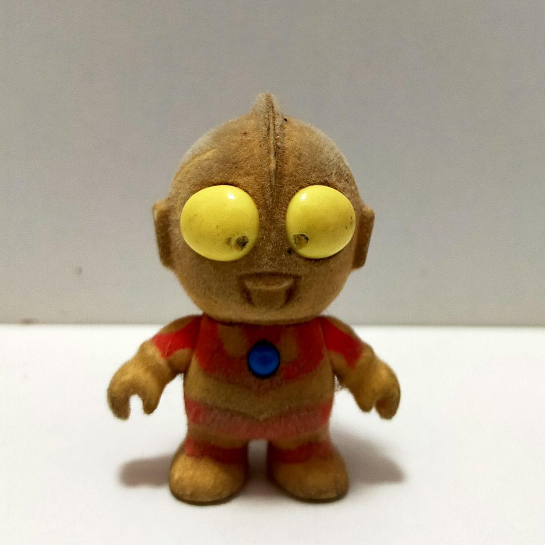 ウルトラマン　グラフィティ　マックン　メル　メグ　ウルトラマンファミリ　ジャンク