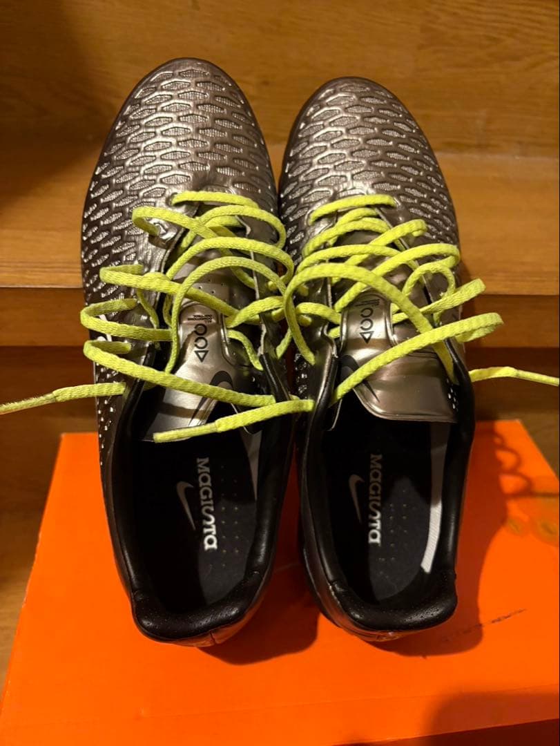 Nike マジスタ オーパスSG 24.5cm