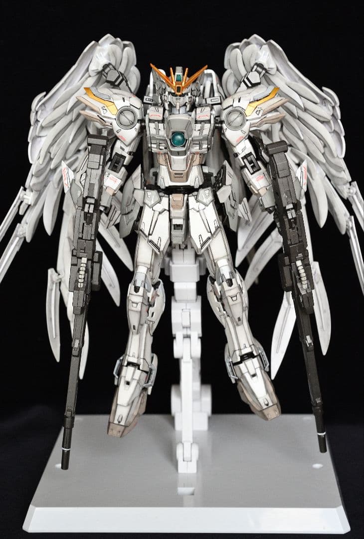 プラモデル日本未発売ウイングガンダムスノーホワイトプレリュード「白雪姫」