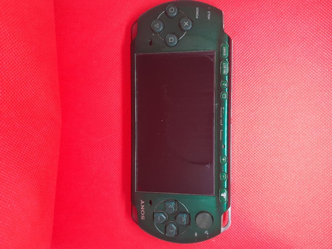 【SONY】動作品 PSP3000 グリーン SONY メモリーカード2G