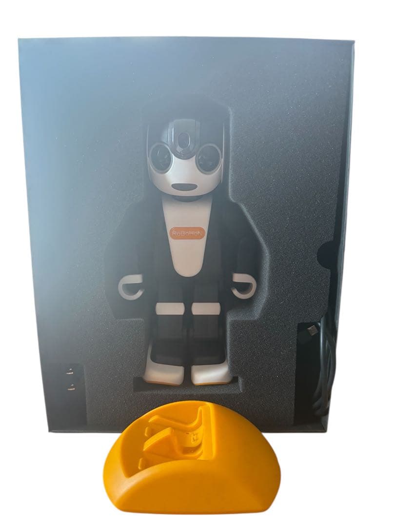 SHARP ロボホン　SR-05M-Y（おすわりタイプ・WiFi利用）