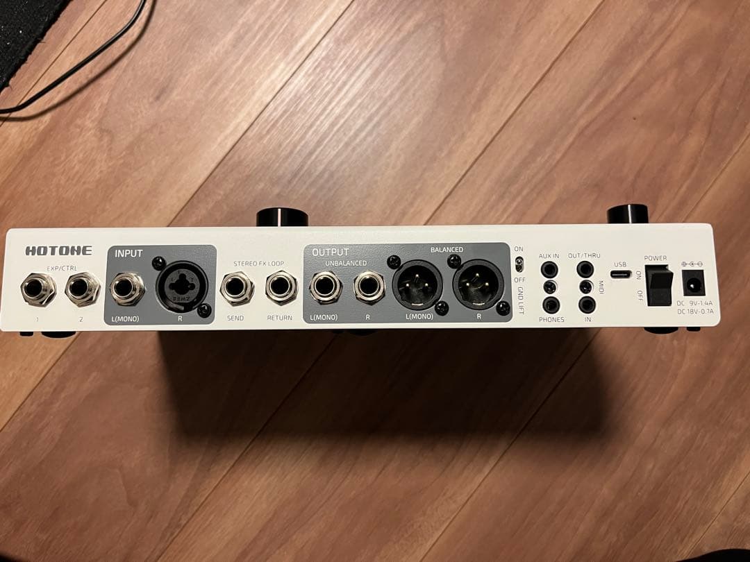 Hotone Ampero II Stage ギターエフェクター