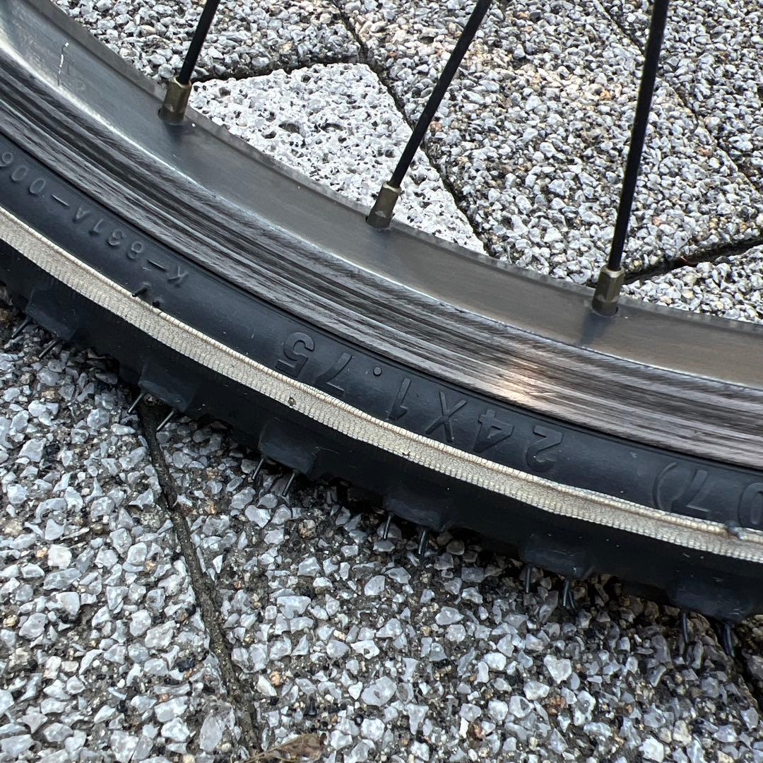 中古車　BRIDGESTONE クロスファイヤーJr　24インチ　7段変速　美品