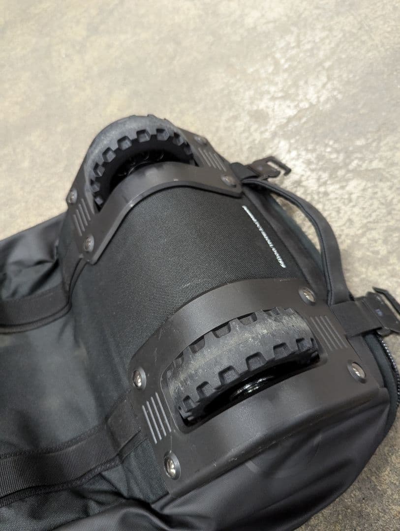 Db スキーケース The Djarv Light roller