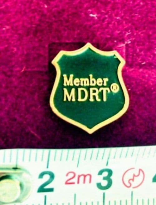 MDRT ラペルピンバッジ　新品同様