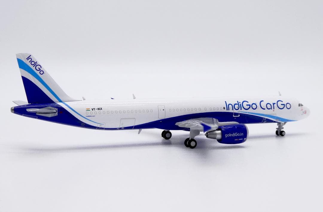 インディゴカーゴ A321P2F VT-IKX 1/400