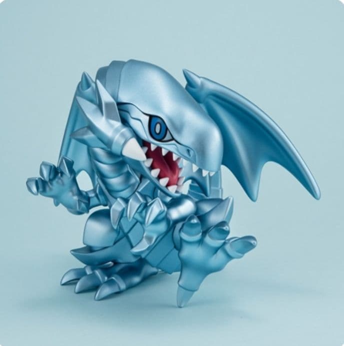 遊戯王 ブルーアイズホワイトドラゴン　フィギュア