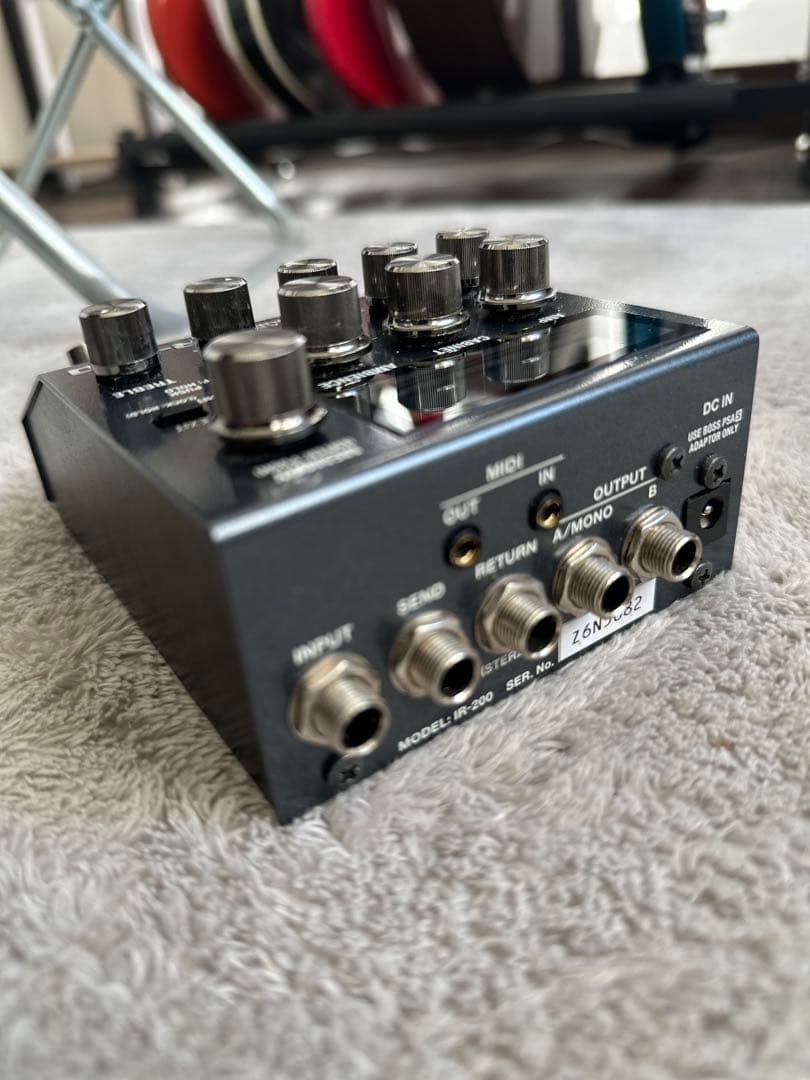BOSS IR-200 アンプ & IR キャビネット