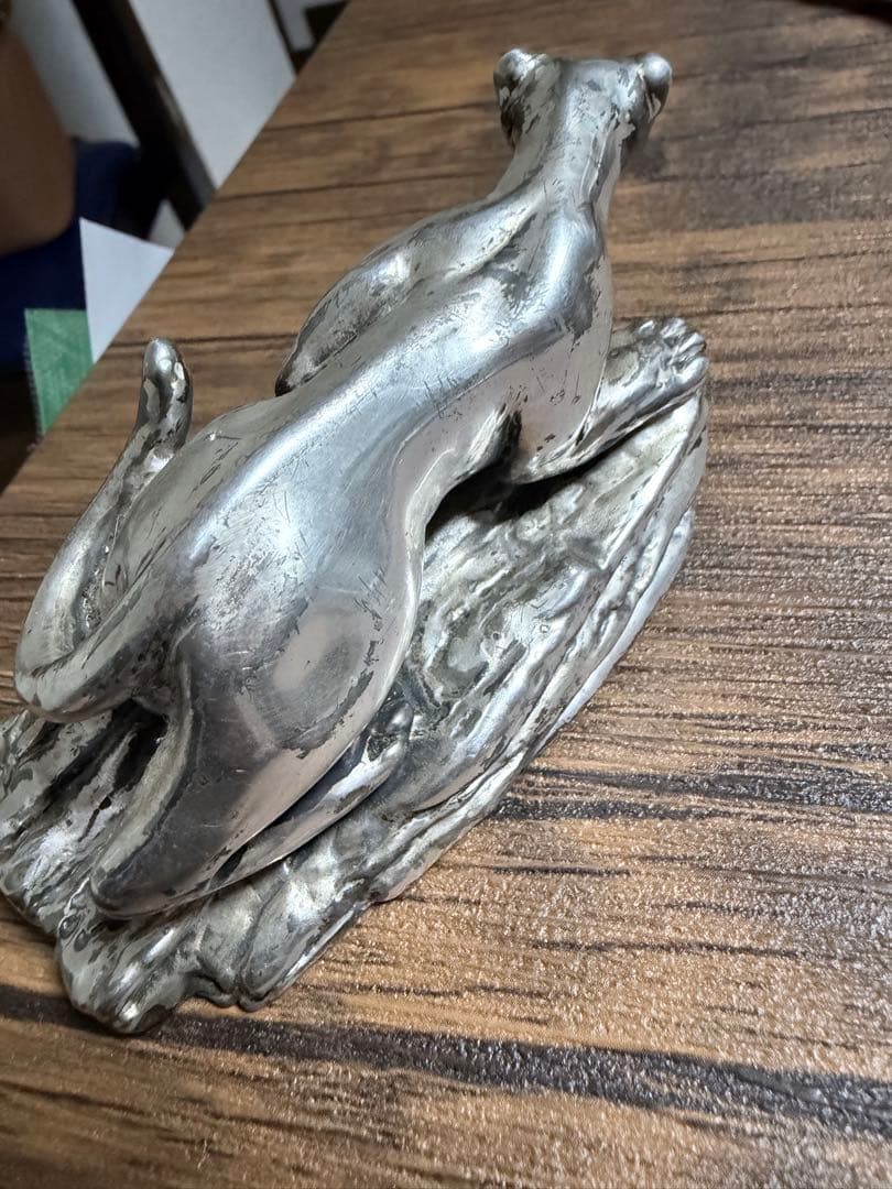 925シルバー ヒョウの彫刻95g