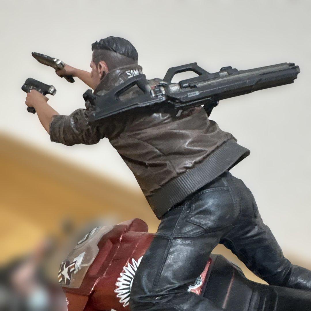 Cyberpunk2077 コレクターズ・エディション限定フィギュア