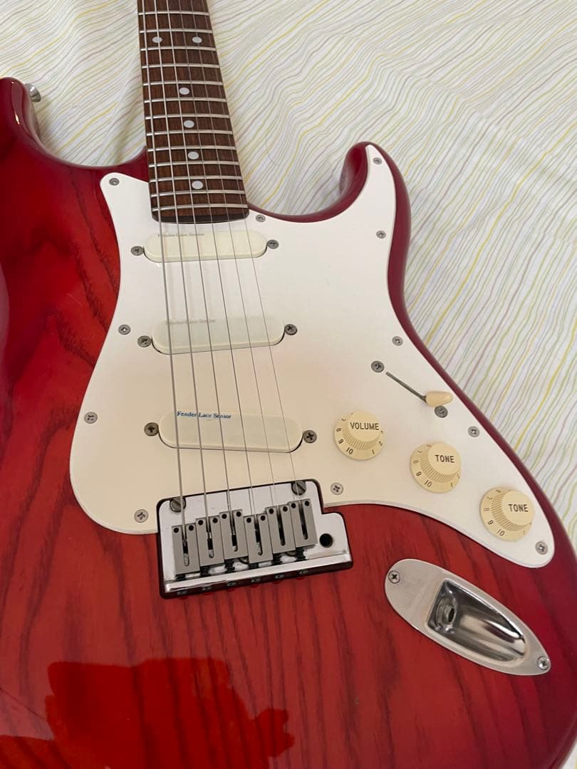 ギター FENDER JAPAN STR-85LS