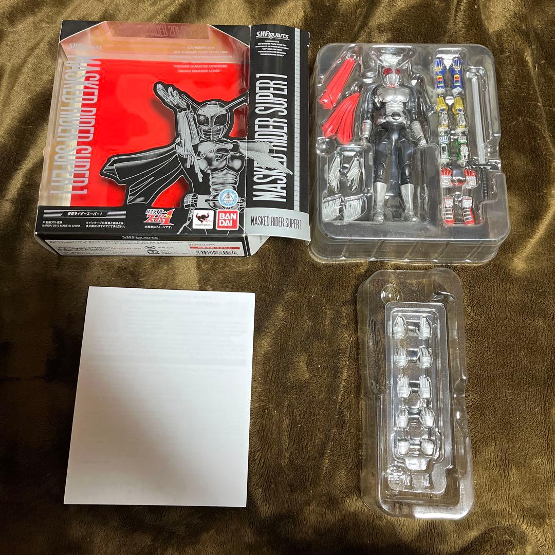 S.H.Figuarts 昭和ライダー 8人 ➕V3 フィギュアーツ