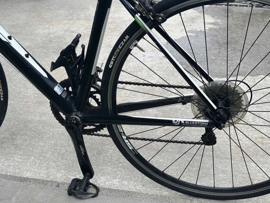引取歓迎　GIANT DEFY3 Sサイズ(165〜180cm)