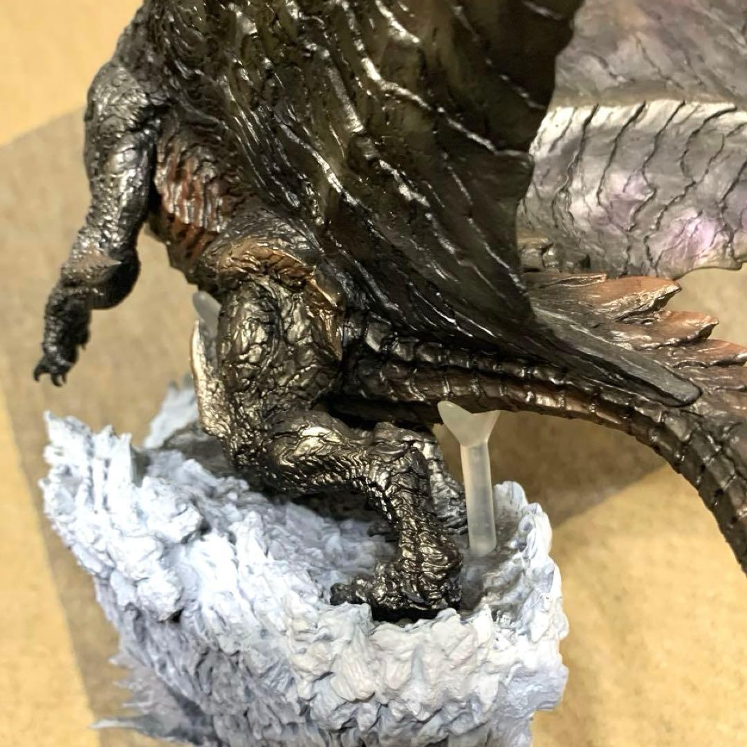 クシャルダオラ初版　クリエイターズモデル　箱無