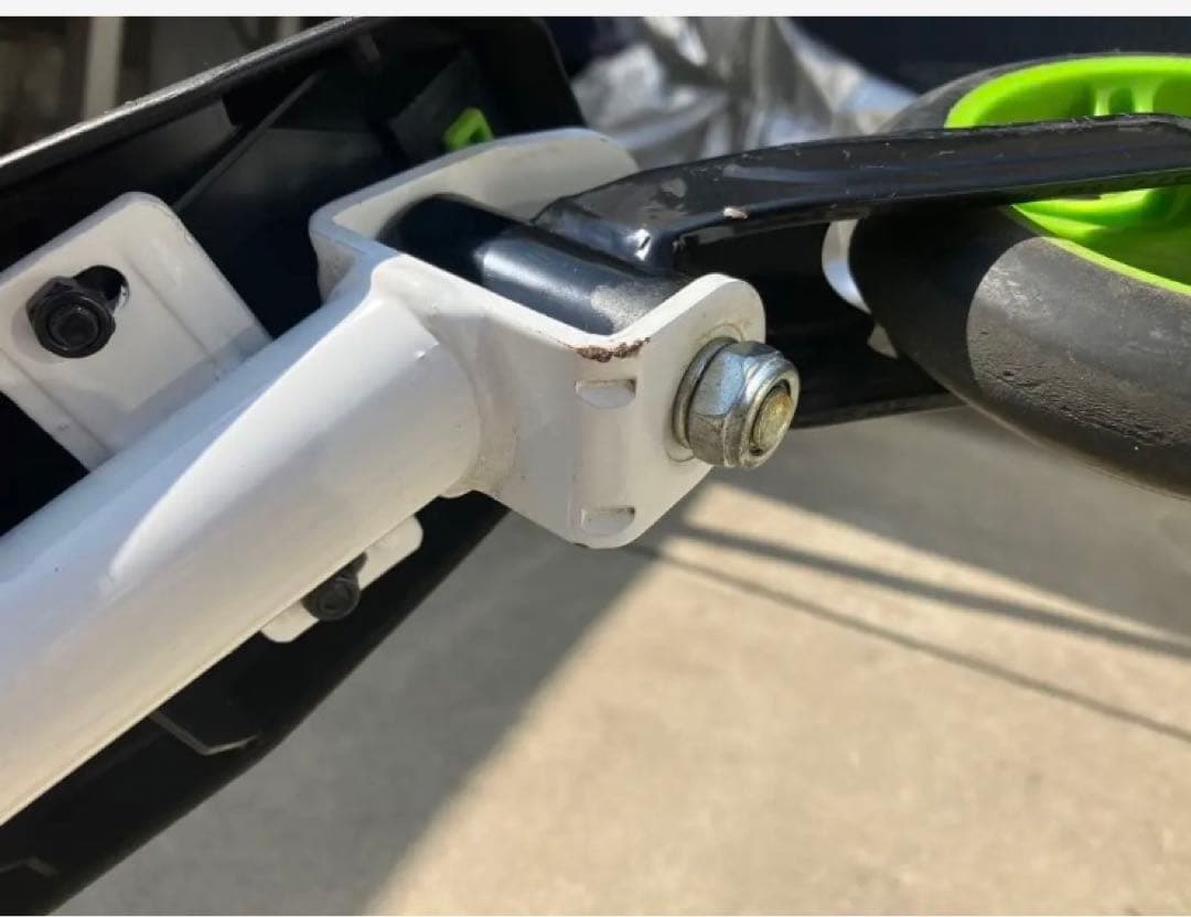 Yフリッカー　F3 トイザらス　スケーター　スケボー　自転車